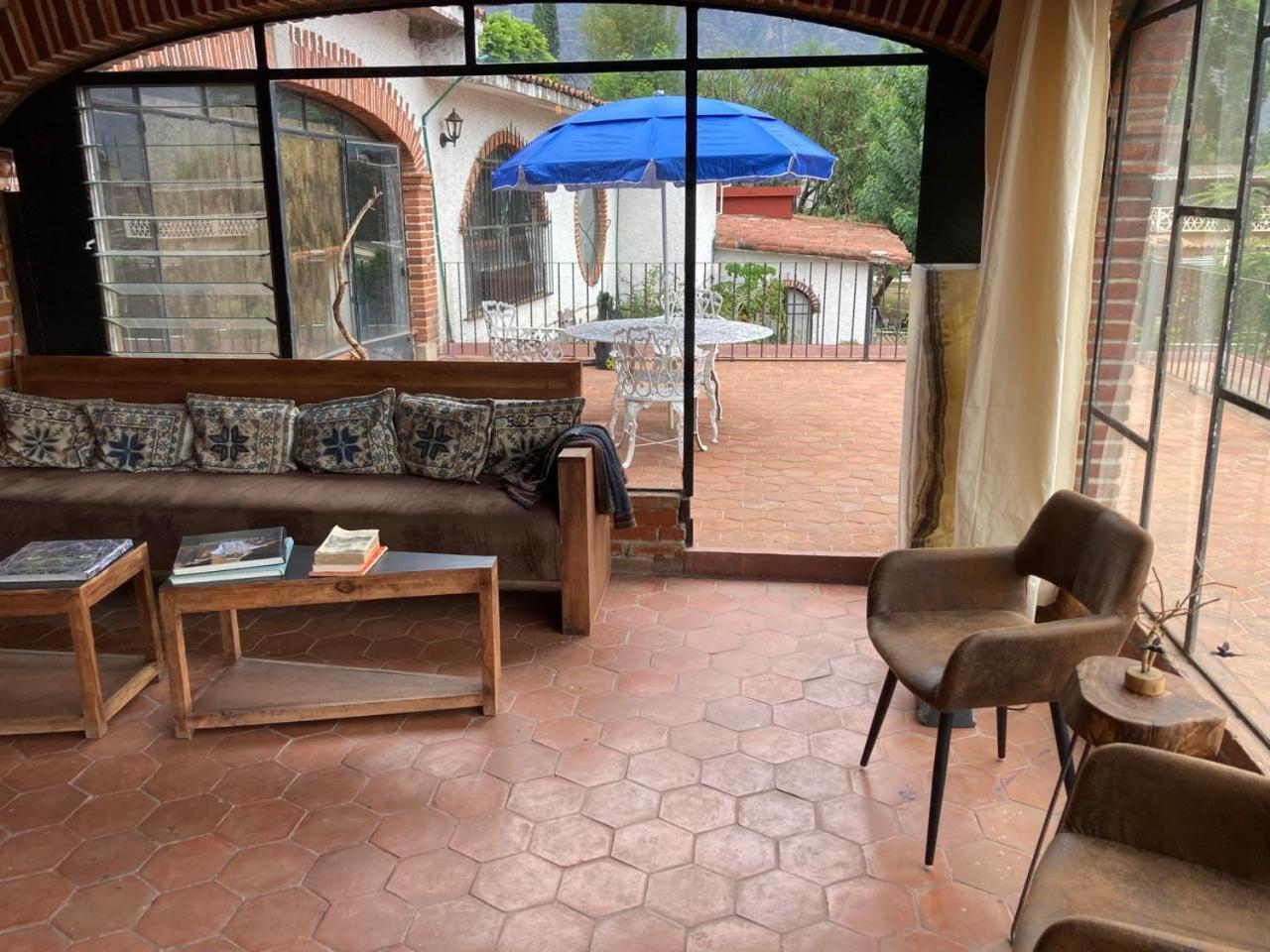 Casa Cafe Arte Acomodação com café da manhã Tepoztlán Exterior foto
