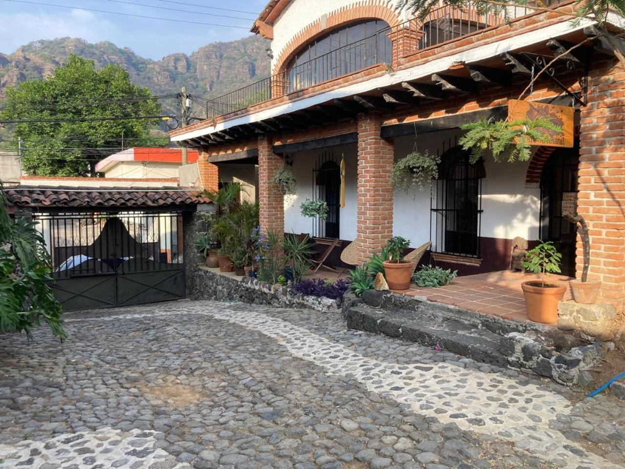 Casa Cafe Arte Acomodação com café da manhã Tepoztlán Exterior foto
